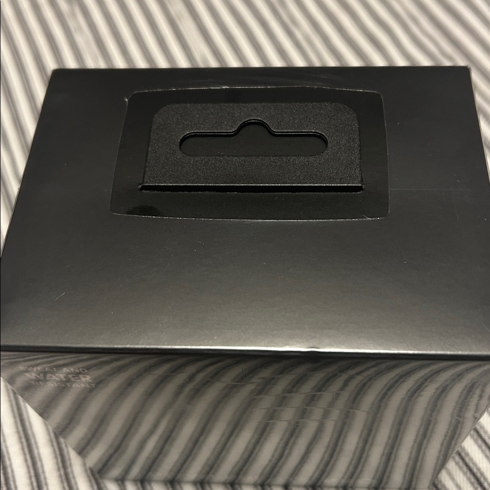 Powerbeats Pro Wireless Earphones - Picture 6 of 6